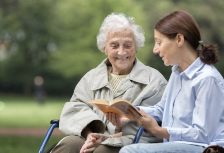 Image hover effect image